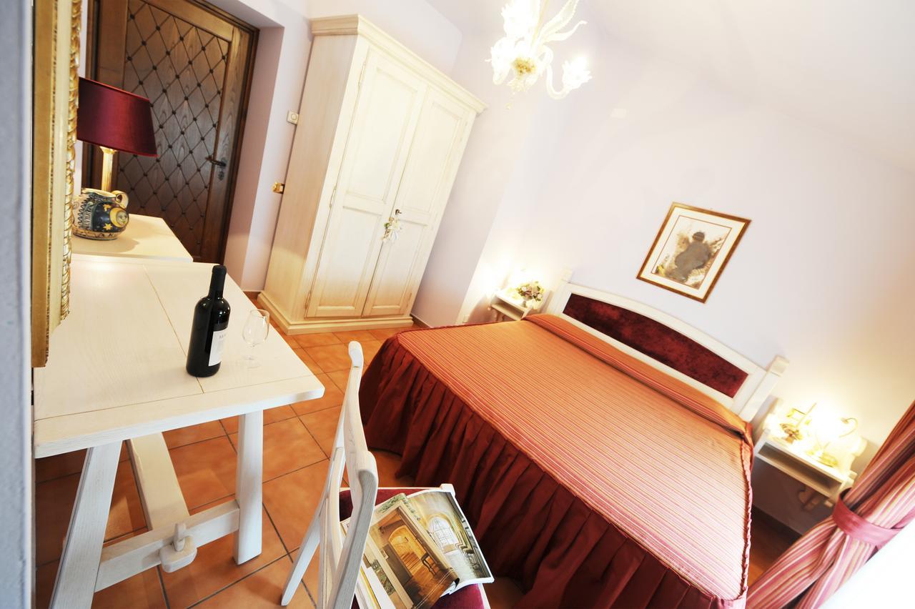 Antica Locanda San Leonardo 1554 Ghivizzano Екстериор снимка